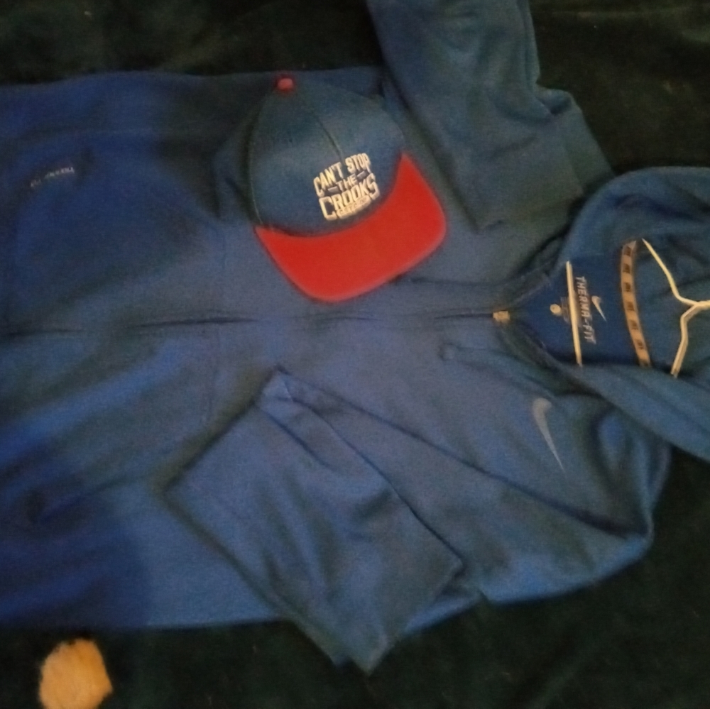 Nike hoodies with zipper